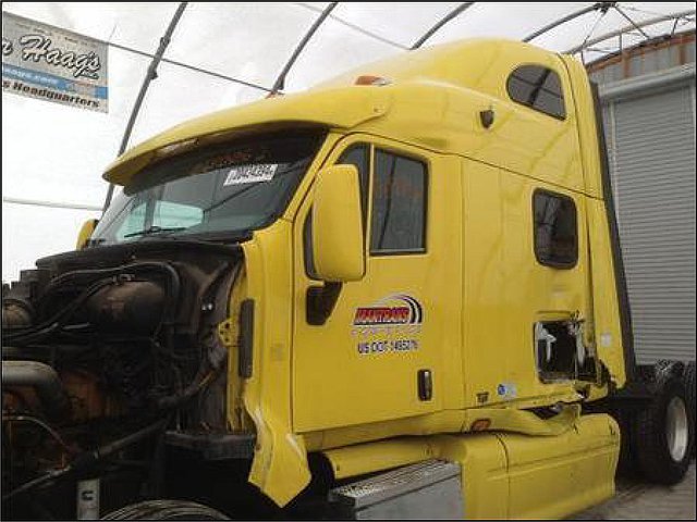 PETERBILT 387 Photo