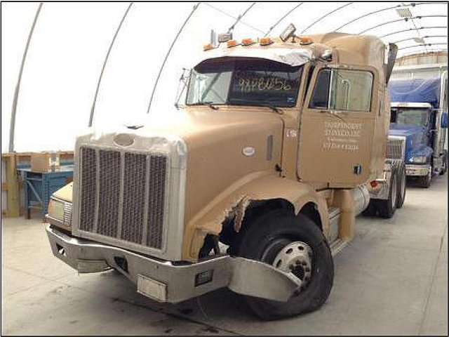 PETERBILT 377 Photo