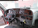 PETERBILT 387 Photo #6