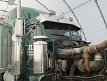 PETERBILT 377 Photo #5