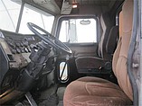 PETERBILT 377 Photo #9