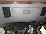 PETERBILT 387 Photo #2