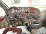 PETERBILT 387 Photo #8