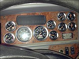 PETERBILT 387 Photo #13