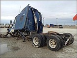 PETERBILT 387 Photo #2