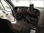 PETERBILT 387 Photo #8