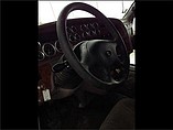 PETERBILT 387 Photo #9