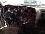 PETERBILT 387 Photo #12