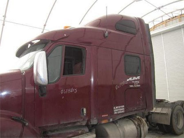 PETERBILT 387 Photo