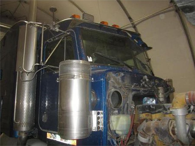 PETERBILT 379 Photo