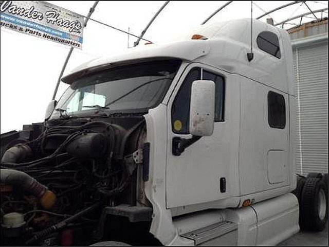 PETERBILT 387 Photo