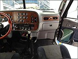 PETERBILT 386 Photo #6