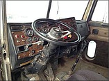 PETERBILT 377 Photo #6