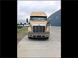 PETERBILT 387 Photo #2