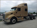 PETERBILT 387 Photo #3