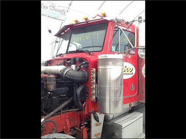 PETERBILT 379