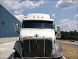 PETERBILT 387 Photo #3