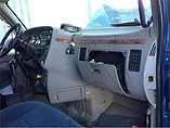 PETERBILT 387 Photo #9