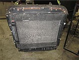 PETERBILT 386 Photo #2