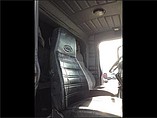 PETERBILT 379 Photo #12