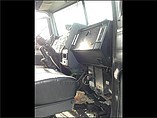 PETERBILT 379 Photo #13