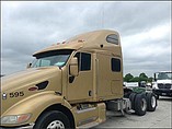 PETERBILT 387 Photo #2