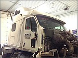 PETERBILT 387 Photo #2