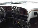 PETERBILT 387 Photo #6