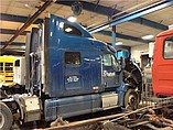 PETERBILT 387 Photo #3