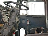 PETERBILT 377 Photo #8