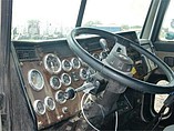 PETERBILT 379 Photo #6