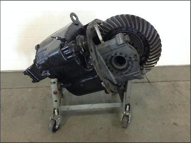 MERITOR RD20145 Photo
