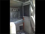 PETERBILT 387 Photo #10