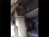 PETERBILT 387 Photo #13