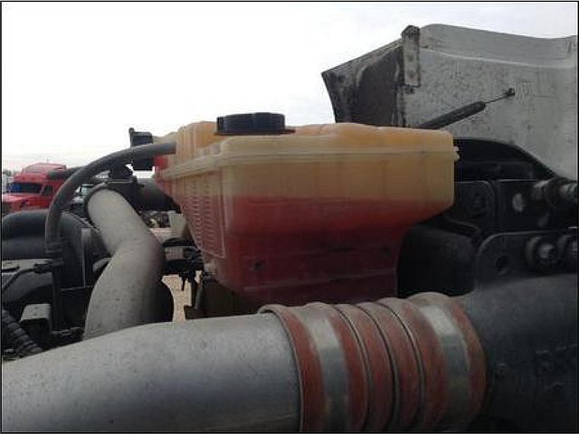 PETERBILT 386 Photo
