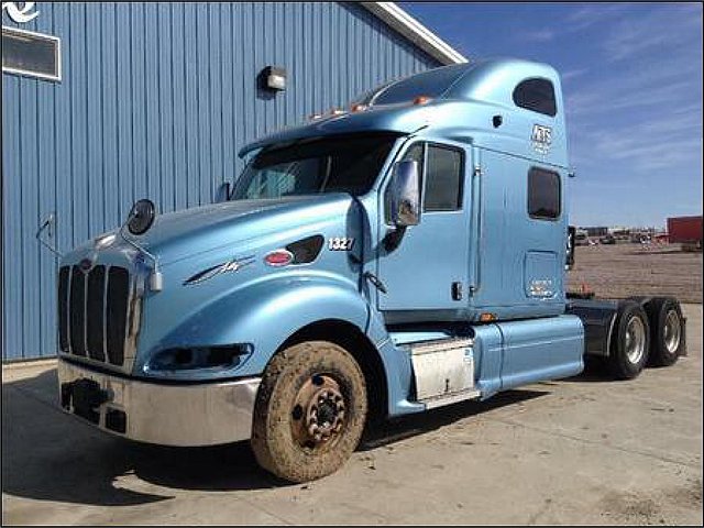 PETERBILT 387 Photo