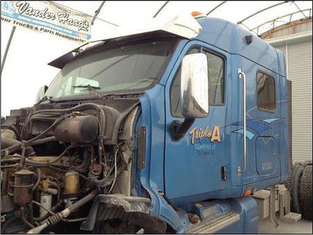 PETERBILT 387 Photo