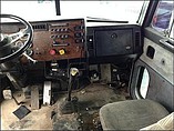 PETERBILT 379 Photo #4