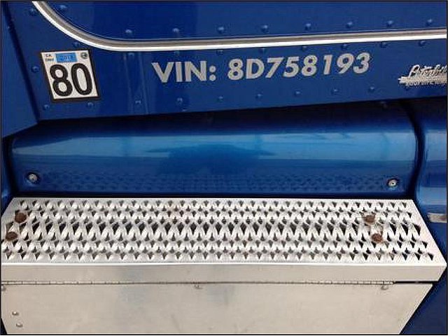 PETERBILT 386 Photo
