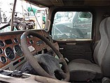 PETERBILT 379 Photo #6