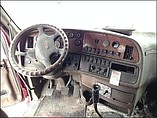 PETERBILT 387 Photo #5