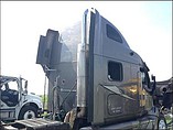 PETERBILT 387 Photo #4