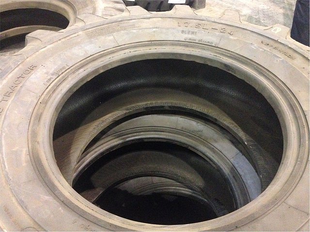 MRL R4 COSMETIC BLEM 17.5L24 12 PLY