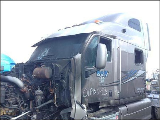 PETERBILT 387