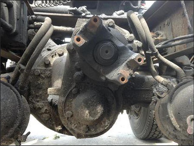 MERITOR RD20145 Photo
