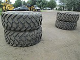 MICHELIN 23.5R25 Photo #2