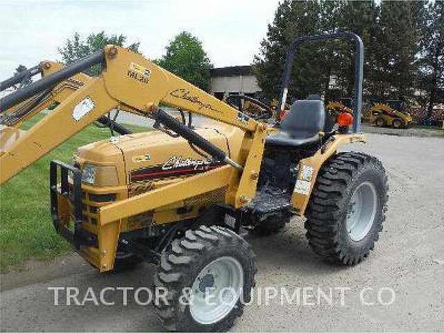 2002 AGCO MT255 Photo