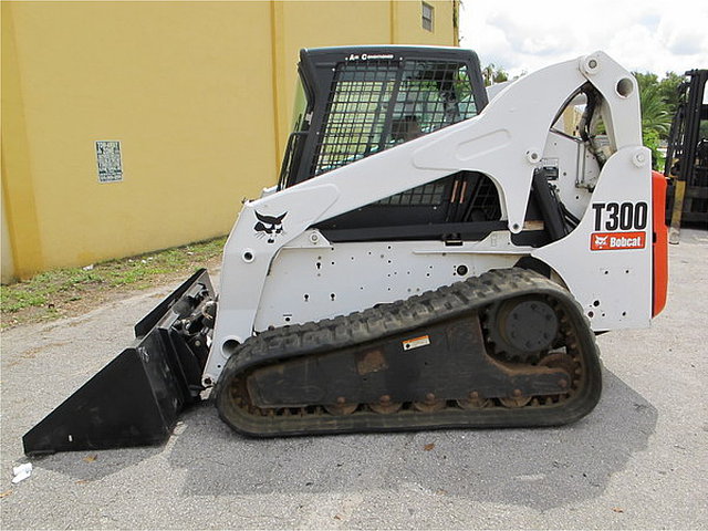 2006 BOBCAT T300HF Photo