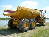 2014 BELL B30E Photo #4