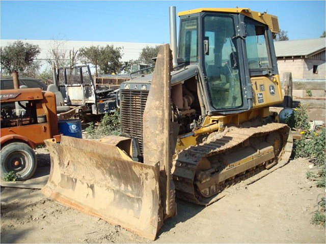 2008 JOHN DEERE 450J LT Photo